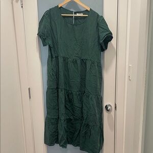 Tradlands Green Maxi Dress